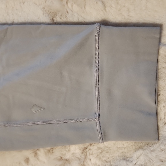 Ivivva Cropped Nulu Joggers - Picture 3 of 4